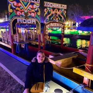 Meet your Posher, Karen amanda